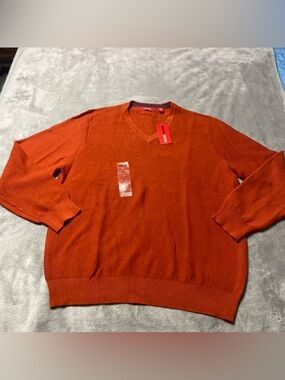 IZOD Men's Rust Orange V-Neck Cotton Knit Logo Pullover Sweater Long Sleeve L